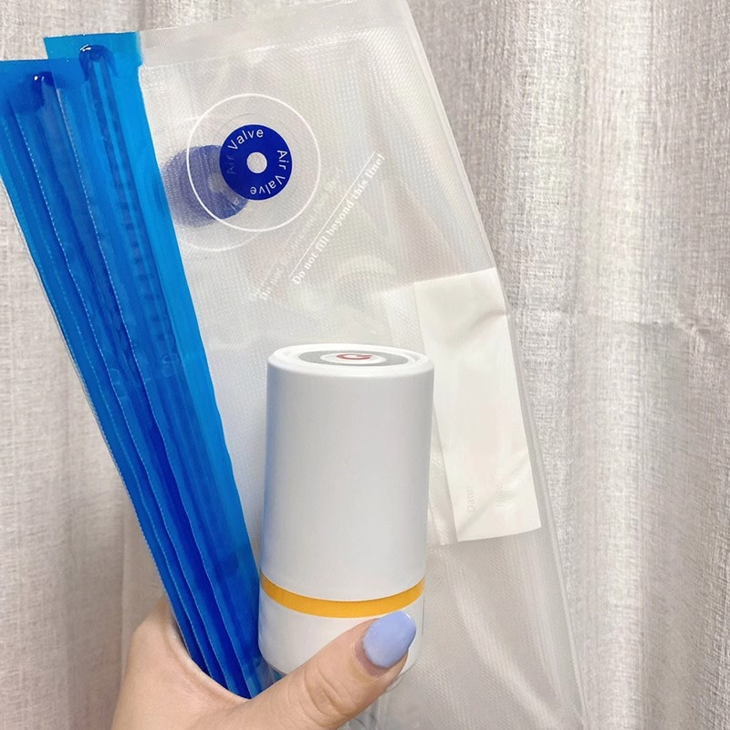 Sellador de Alimentos al Vacío - Rápido, Duradero, Viene con 10 Bolsas Ziplock Reutilizables Gratis